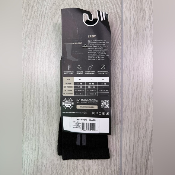 Black Crew Performance Socks - Picture 2 of 4